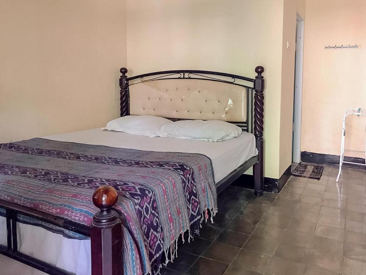 Oka Homestay Mitra Reddoorz Mataram Luaran gambar